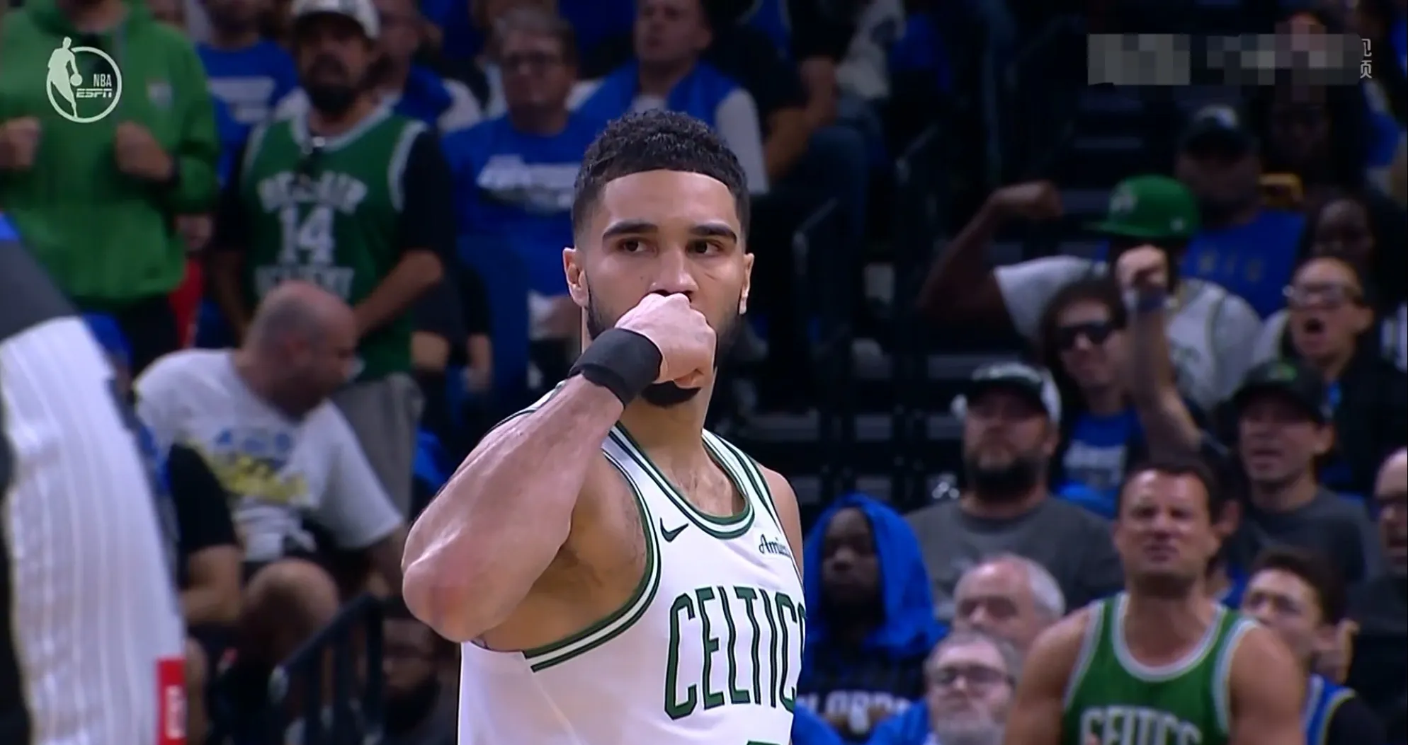 亚博中国官网-塔图姆遭遇十二持续失利，西班牙队教练压力巨大！-亚博中国官网