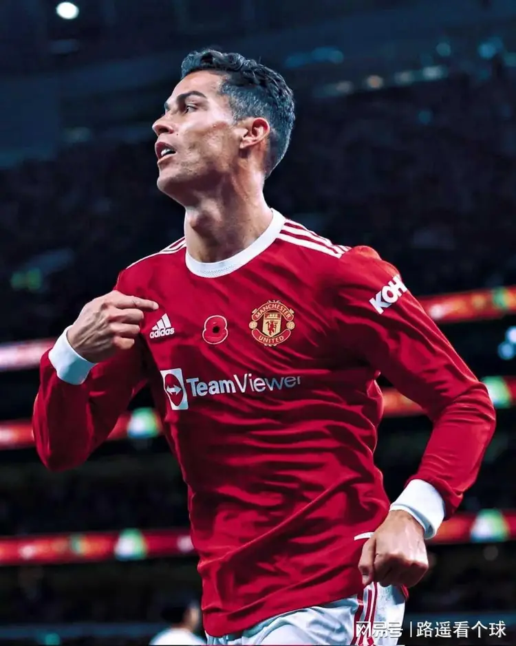 关于清晨欧联焦点战，里尔复出首秀，更衣室稳定，阵容厚度经受考验的信息