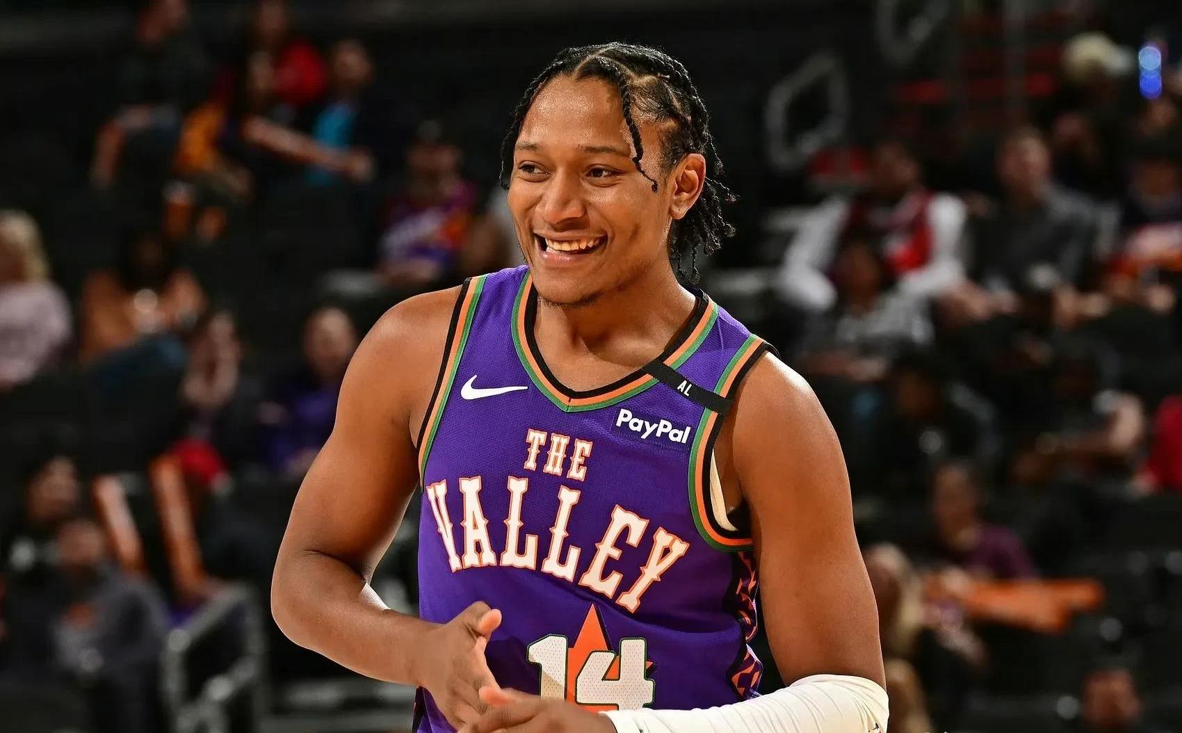 亚博体育官方网站-国际比赛日国王杯焦点战；洛杉矶快船强势反弹；质疑声仍在；球队文化再被提及的简单介绍-亚博体育官方网站